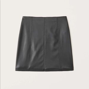 Abercrombie leather skirt NWT